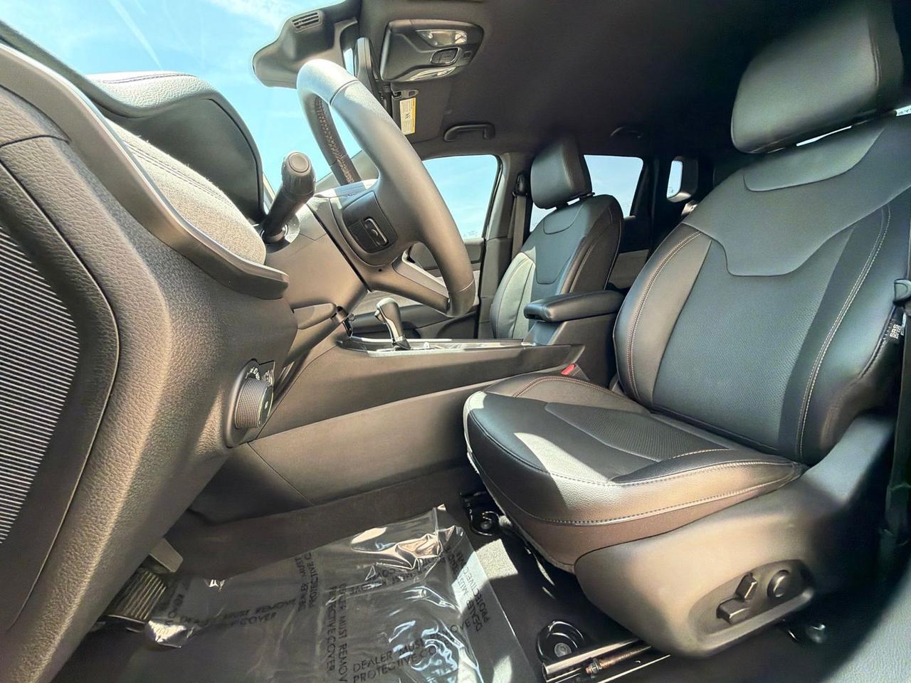 2023 Jeep Compass Latitude Lux Watertown SD
