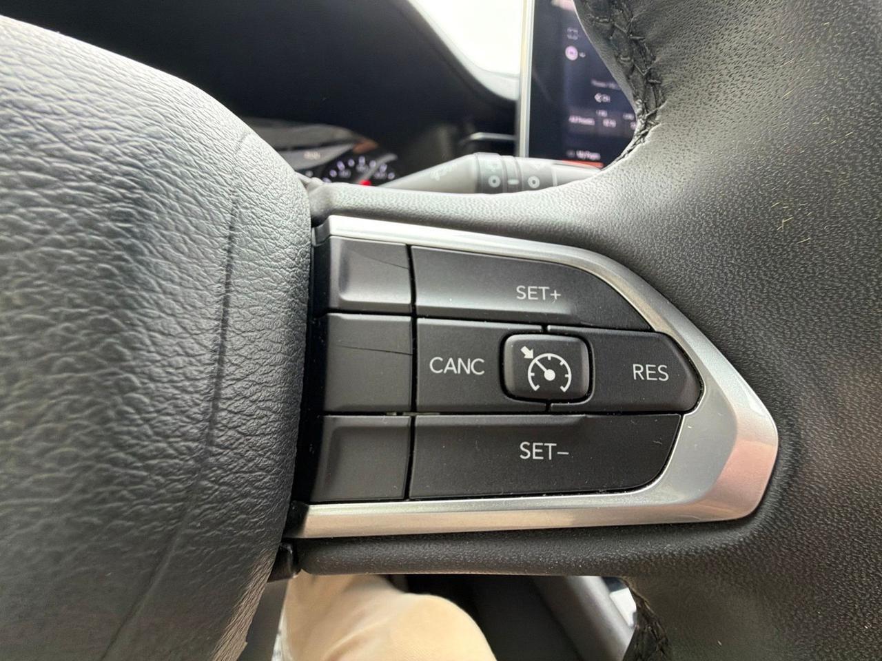2023 Jeep Compass Latitude Lux Watertown SD