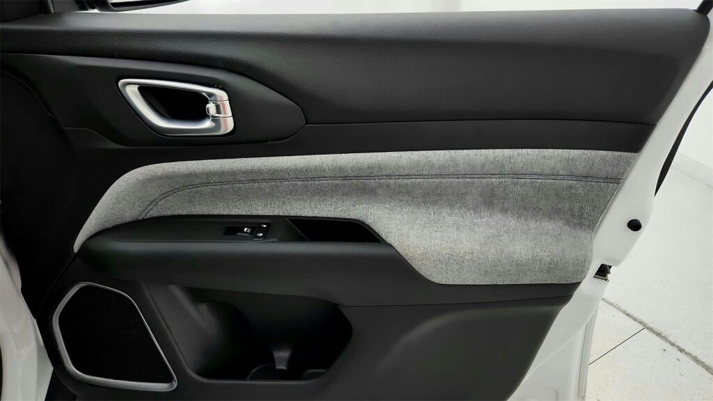 2023 Jeep Compass Latitude Laurel MD