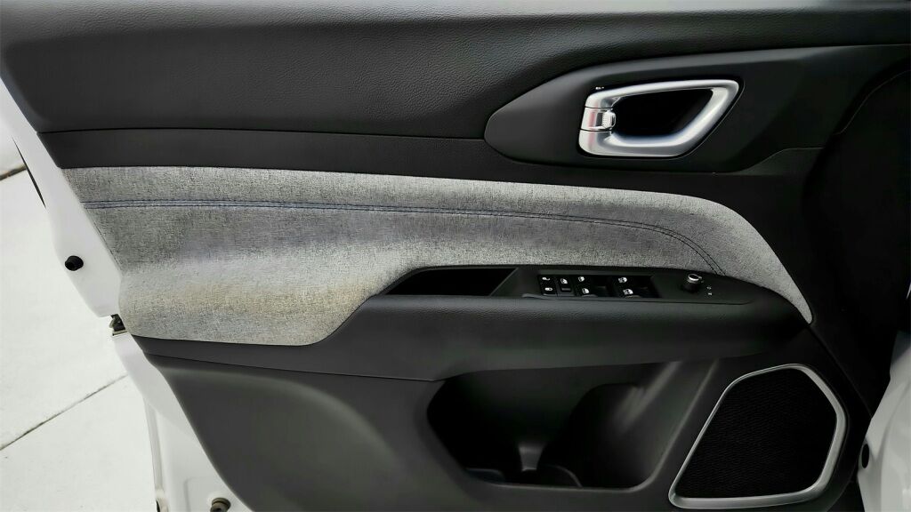 2023 Jeep Compass Latitude Laurel MD