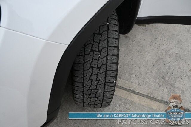 2023 Jeep Compass Limited / 4X4 / Auto Start / Power & Heated Leather Seats / Heated Steering Wheel / Adaptive Cruise Control / Blind Spot Alert / Apple CarPlay & Android Auto / Back Up Camera / 32 MPG / 1-Owner Anchorage AK