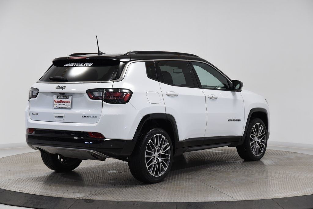 2023 Jeep Compass Limited Akron
