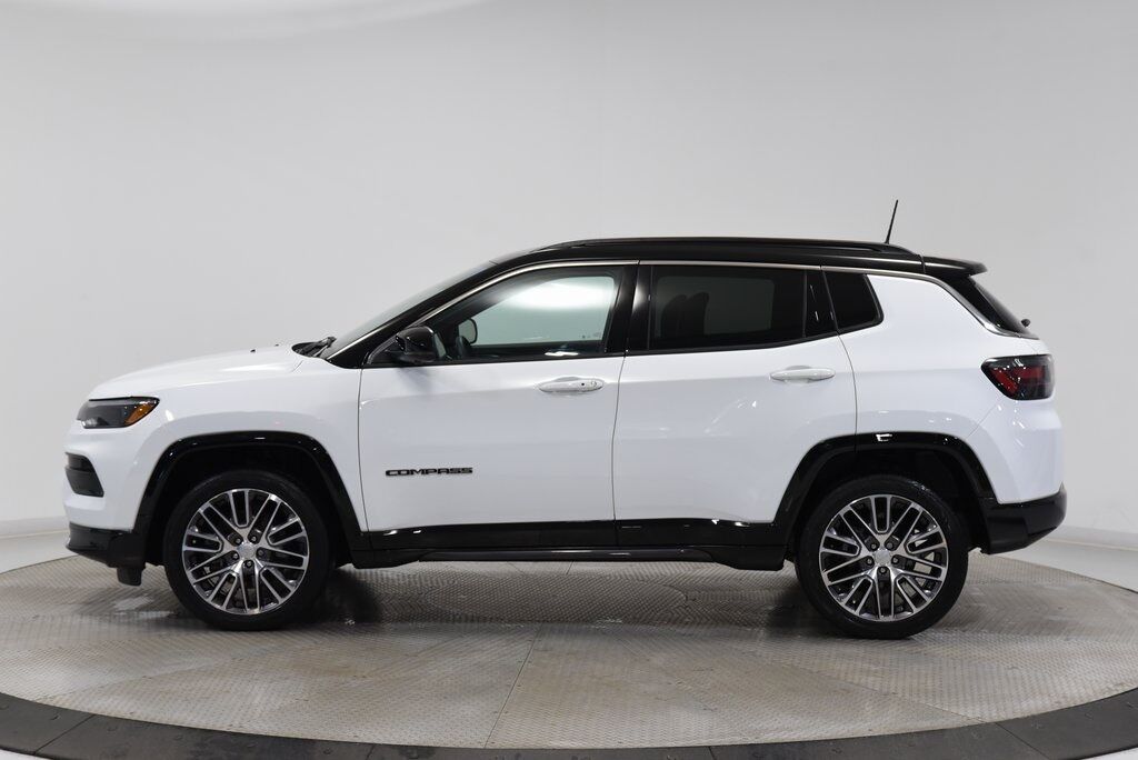 2023 Jeep Compass Limited Akron
