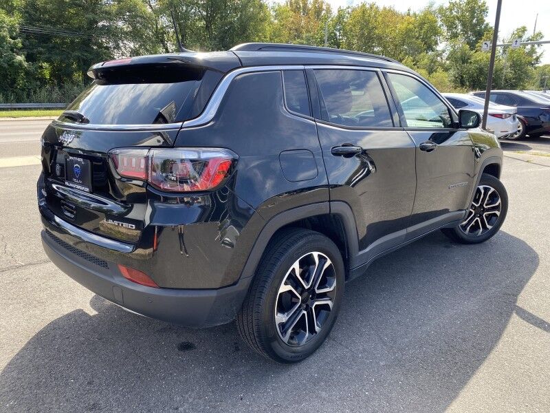 2023 Jeep Compass Limited Bristol  PA