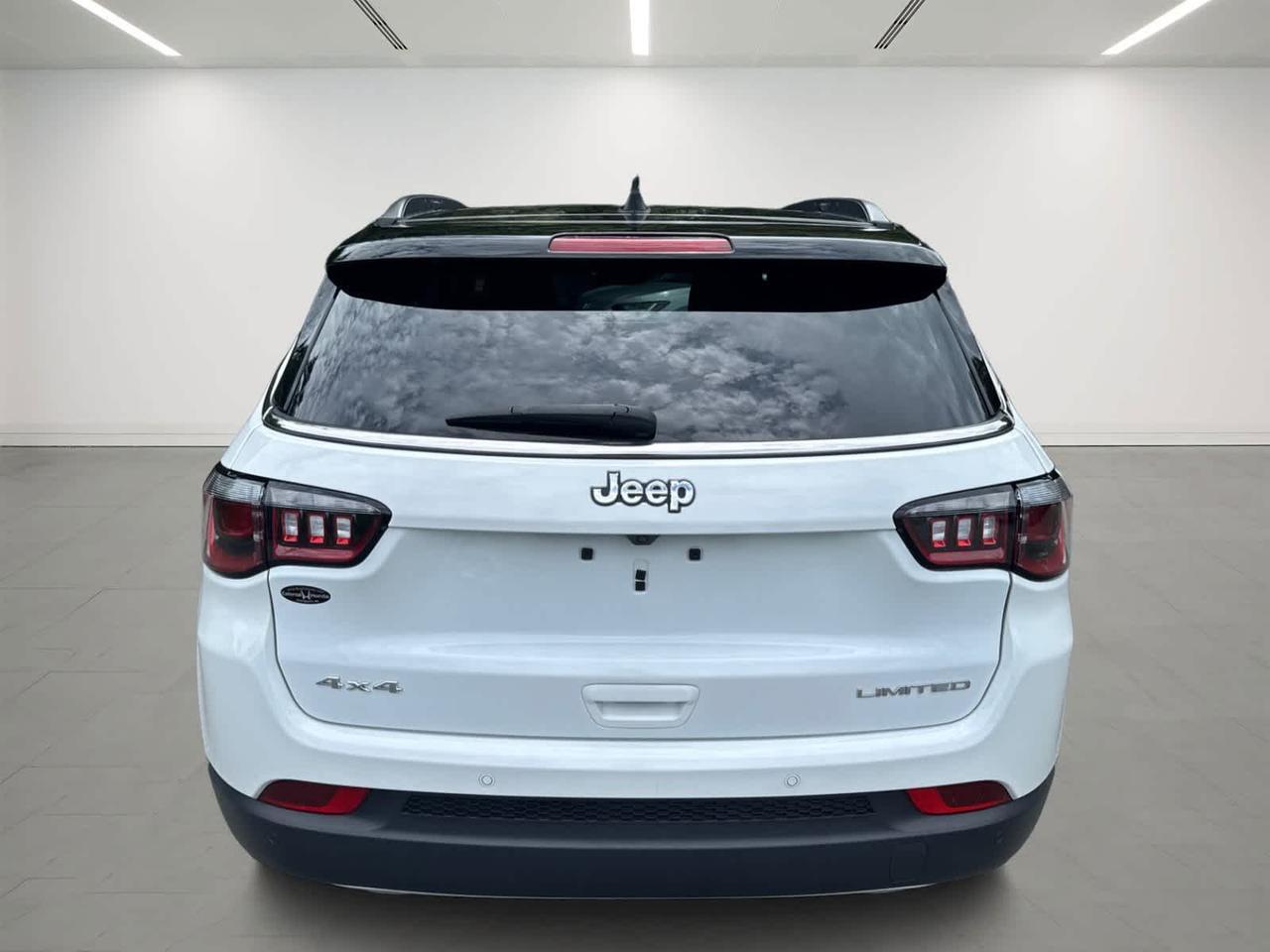 2023 Jeep Compass Limited Dartmouth MA