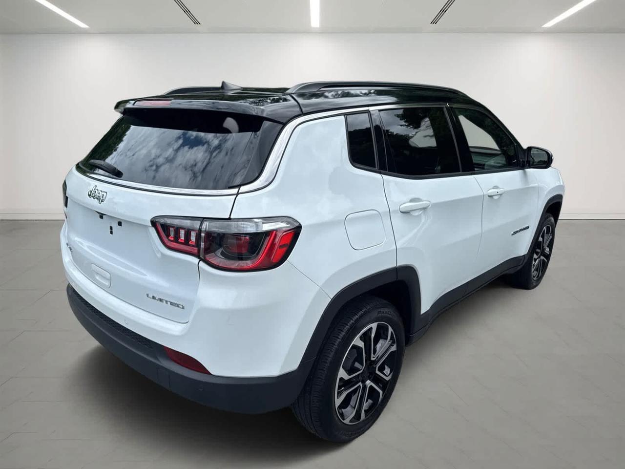 2023 Jeep Compass Limited Dartmouth MA