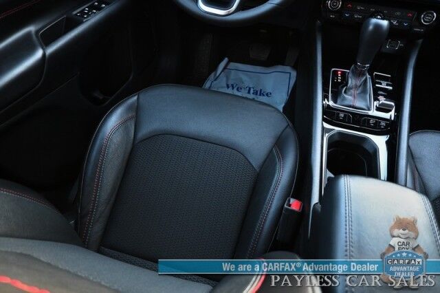 2023 Jeep Compass Trailhawk / 4X4 / Leather Trimmed Seats / Adaptive Cruise Control / Lane Departure & Blind Spot Alert / Apple CarPlay & Android Auto / USB Input / Back Up Camera / Keyless Entry & Start / 32 MPG / Low Miles / 1-Owner Anchorage AK