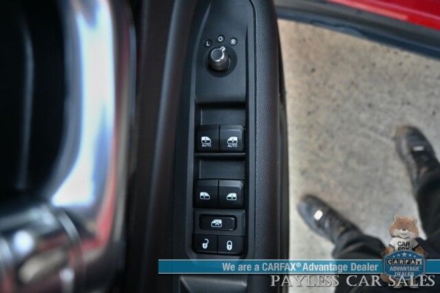 2023 Jeep Compass Trailhawk / 4X4 / Leather Trimmed Seats / Adaptive Cruise Control / Lane Departure & Blind Spot Alert / Apple CarPlay & Android Auto / USB Input / Back Up Camera / Keyless Entry & Start / 32 MPG / Low Miles / 1-Owner Anchorage AK