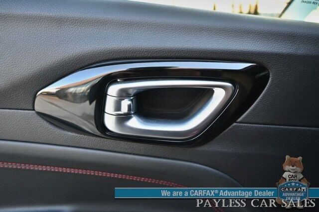 2023 Jeep Compass Trailhawk / 4X4 / Leather Trimmed Seats / Adaptive Cruise Control / Lane Departure & Blind Spot Alert / Apple CarPlay & Android Auto / USB Input / Back Up Camera / Keyless Entry & Start / 32 MPG / Low Miles / 1-Owner Anchorage AK