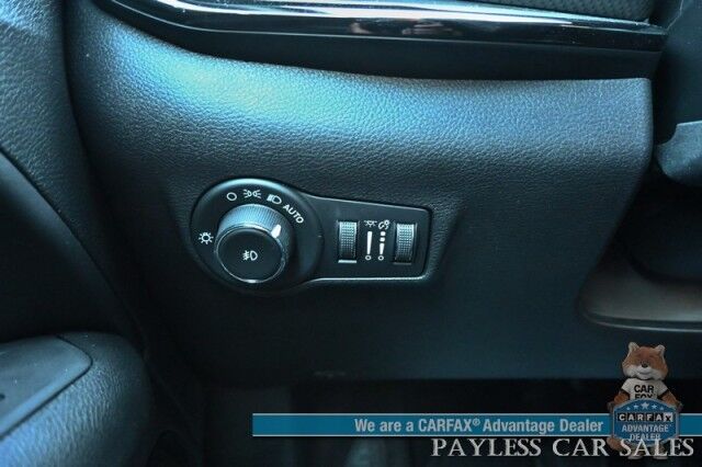 2023 Jeep Compass Trailhawk / 4X4 / Leather Trimmed Seats / Adaptive Cruise Control / Lane Departure & Blind Spot Alert / Apple CarPlay & Android Auto / USB Input / Back Up Camera / Keyless Entry & Start / 32 MPG / Low Miles / 1-Owner Anchorage AK