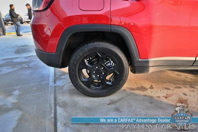 2023 Jeep Compass Trailhawk / 4X4 / Leather Trimmed Seats / Adaptive Cruise Control / Lane Departure & Blind Spot Alert / Apple CarPlay & Android Auto / USB Input / Back Up Camera / Keyless Entry & Start / 32 MPG / Low Miles / 1-Owner Anchorage AK