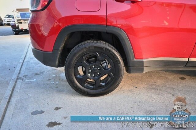 2023 Jeep Compass Trailhawk / 4X4 / Leather Trimmed Seats / Adaptive Cruise Control / Lane Departure & Blind Spot Alert / Apple CarPlay & Android Auto / USB Input / Back Up Camera / Keyless Entry & Start / 32 MPG / Low Miles / 1-Owner Anchorage AK