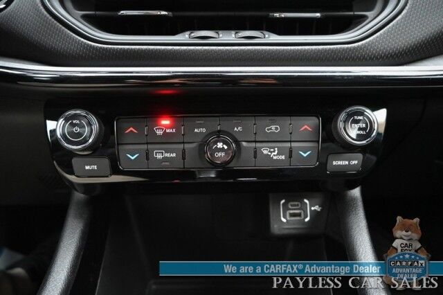 2023 Jeep Compass Trailhawk / 4X4 / Leather Trimmed Seats / Adaptive Cruise Control / Lane Departure & Blind Spot Alert / Apple CarPlay & Android Auto / USB Input / Back Up Camera / Keyless Entry & Start / 32 MPG / Low Miles / 1-Owner Anchorage AK