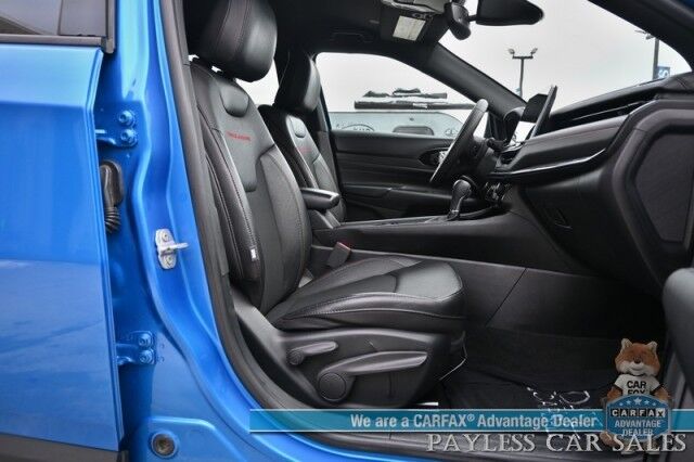 2023 Jeep Compass Trailhawk / 4X4 / Leather Trimmed Seats / Adaptive Cruise Control / Lane Departure & Blind Spot Alert / Apple CarPlay & Android Auto / USB Input / Back Up Camera / Keyless Entry & Start / 32 MPG / Low Miles / 1-Owner Anchorage AK