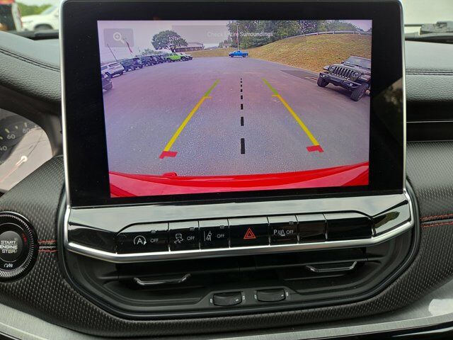 2023 Jeep Compass Trailhawk HAMBURG PA