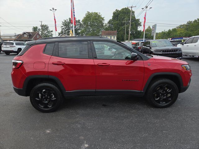 2023 Jeep Compass Trailhawk HAMBURG PA