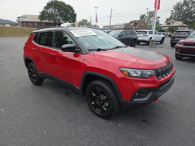 2023 Jeep Compass Trailhawk HAMBURG PA