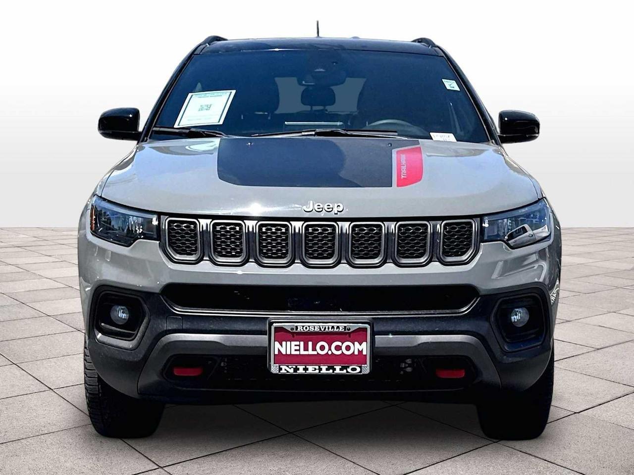 2023 Jeep Compass Trailhawk