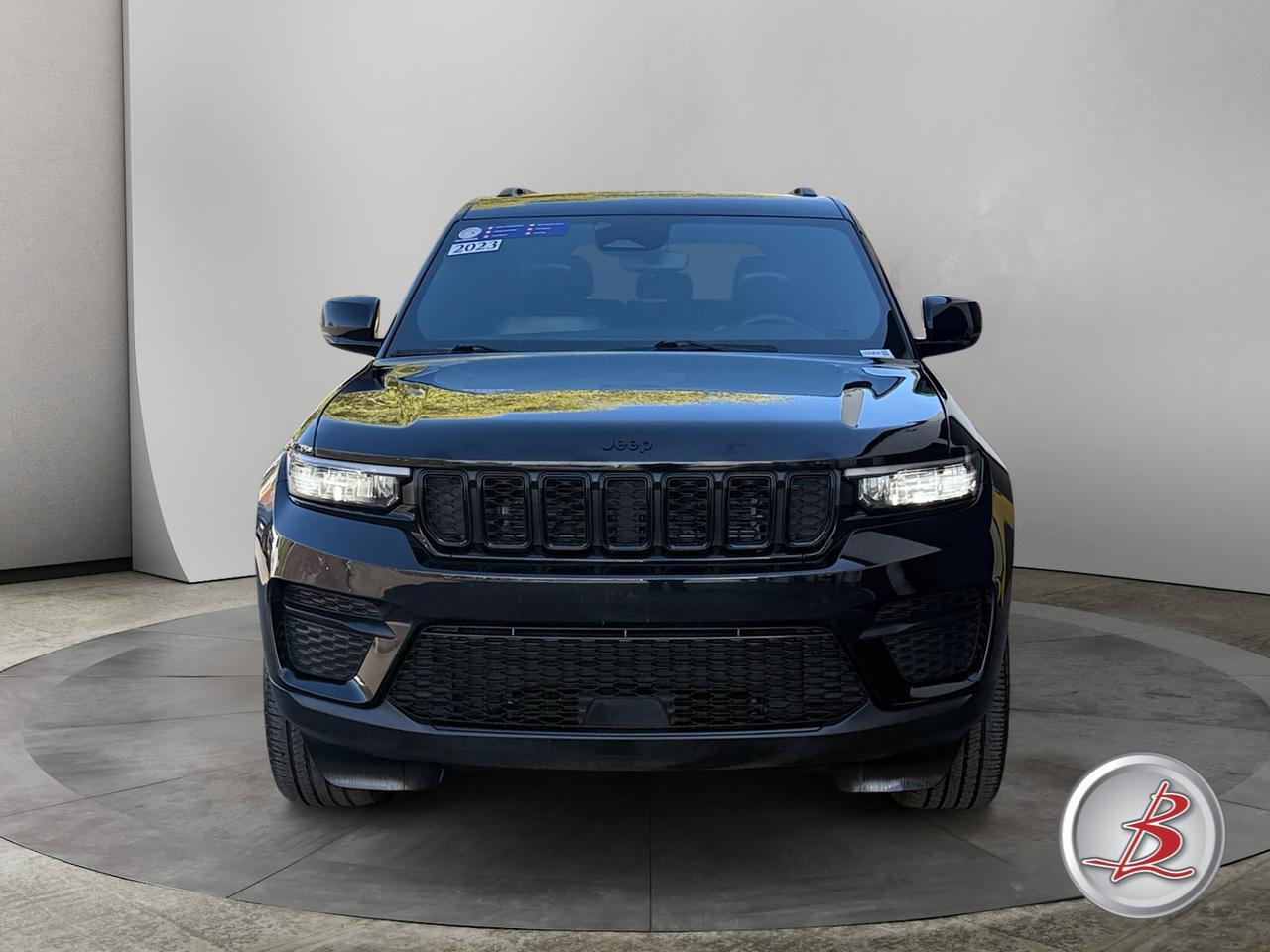 2023 Jeep GRAND CHEROKEE Altitude