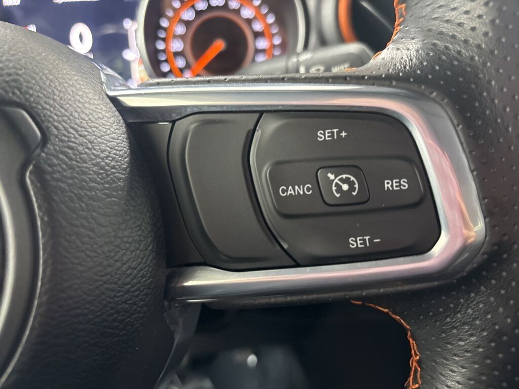 2023 Jeep Gladiator 4x4 Crew Cab Mojave Minocqua WI