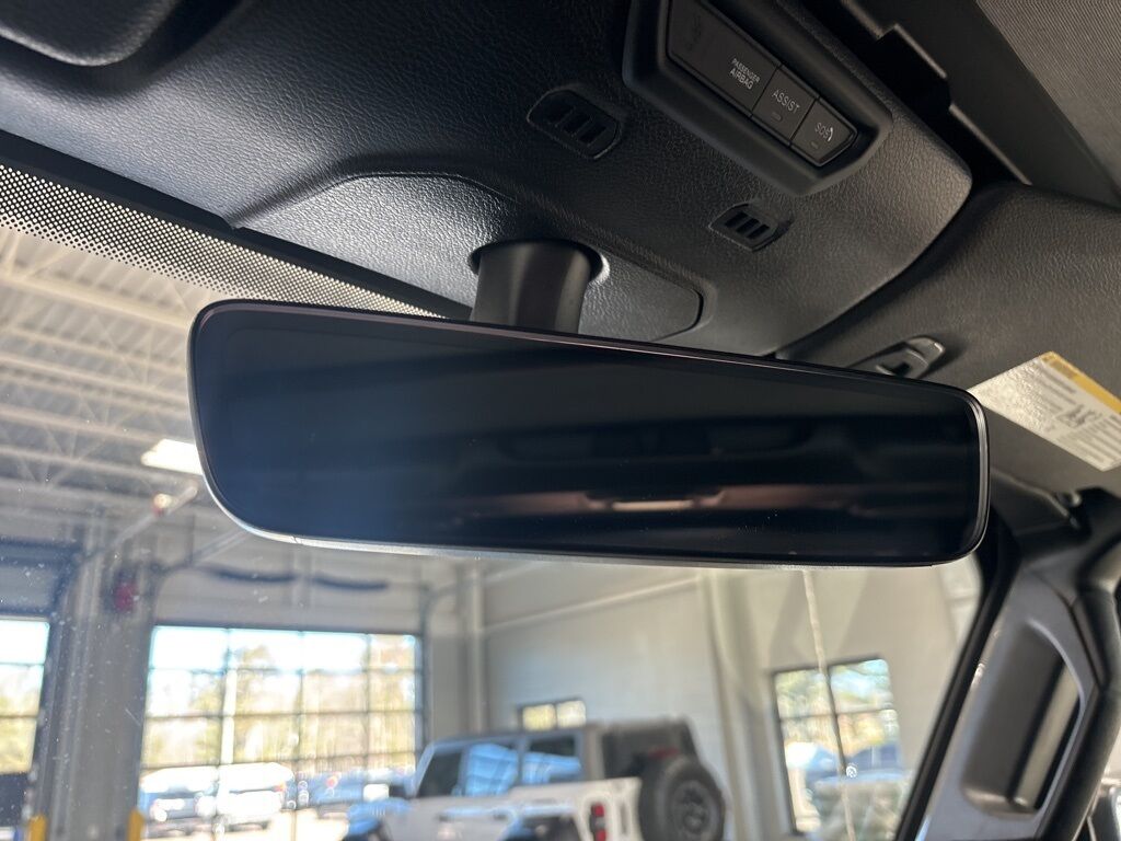 2023 Jeep Gladiator 4x4 Crew Cab Mojave Minocqua WI
