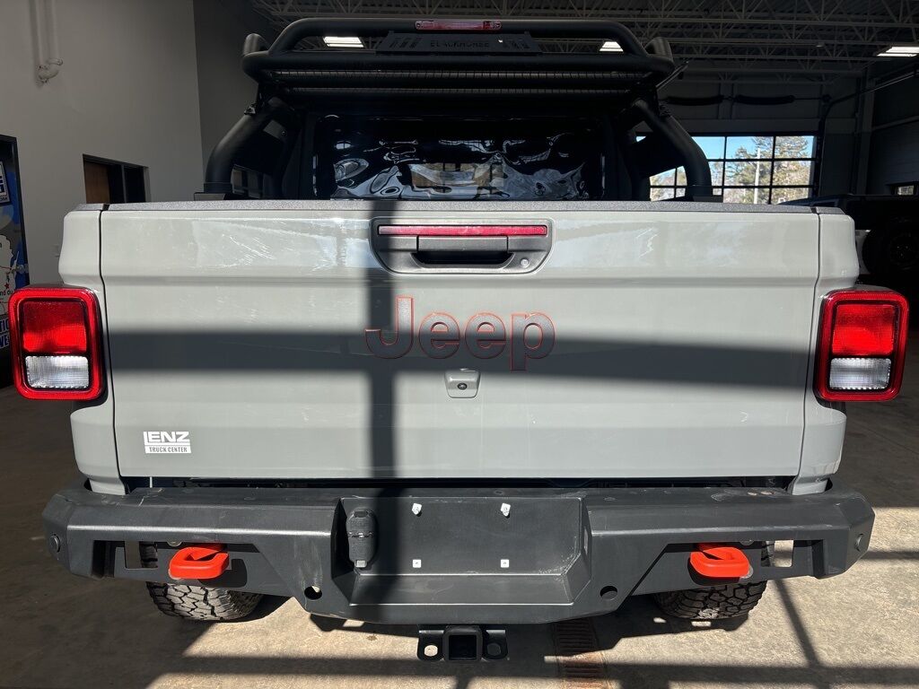 2023 Jeep Gladiator 4x4 Crew Cab Mojave Minocqua WI