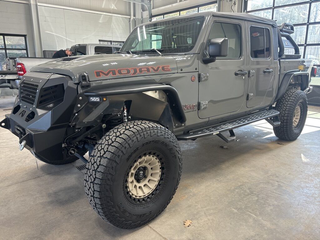 2023 Jeep Gladiator 4x4 Crew Cab Mojave Minocqua WI