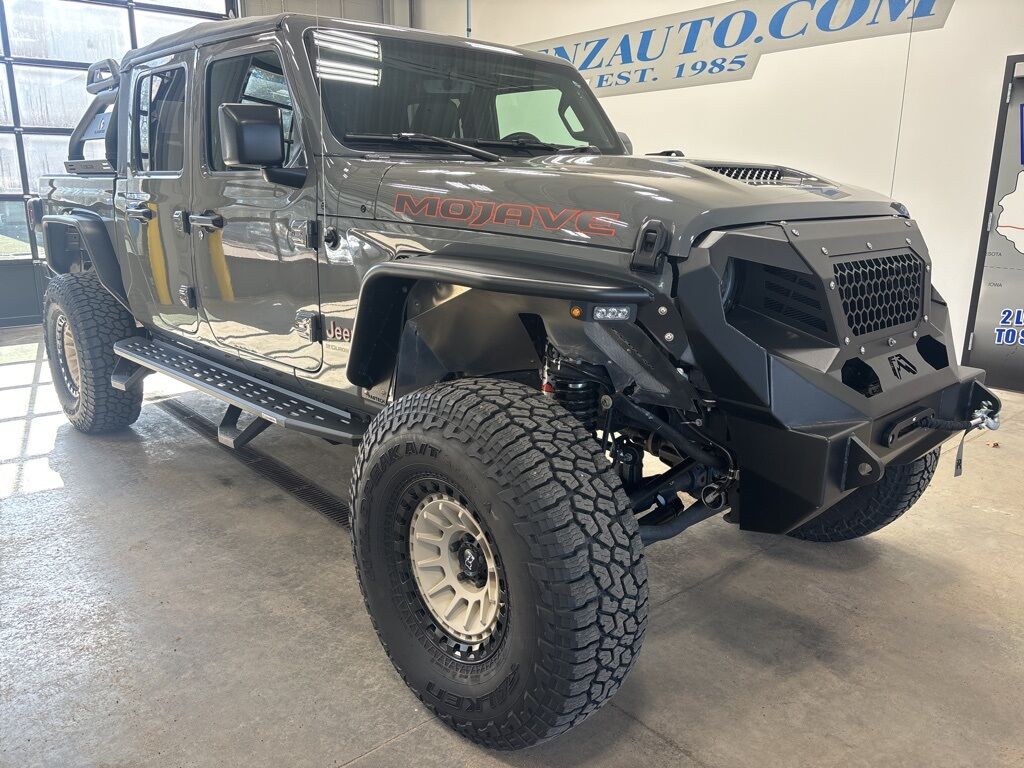 2023 Jeep Gladiator 4x4 Crew Cab Mojave Minocqua WI