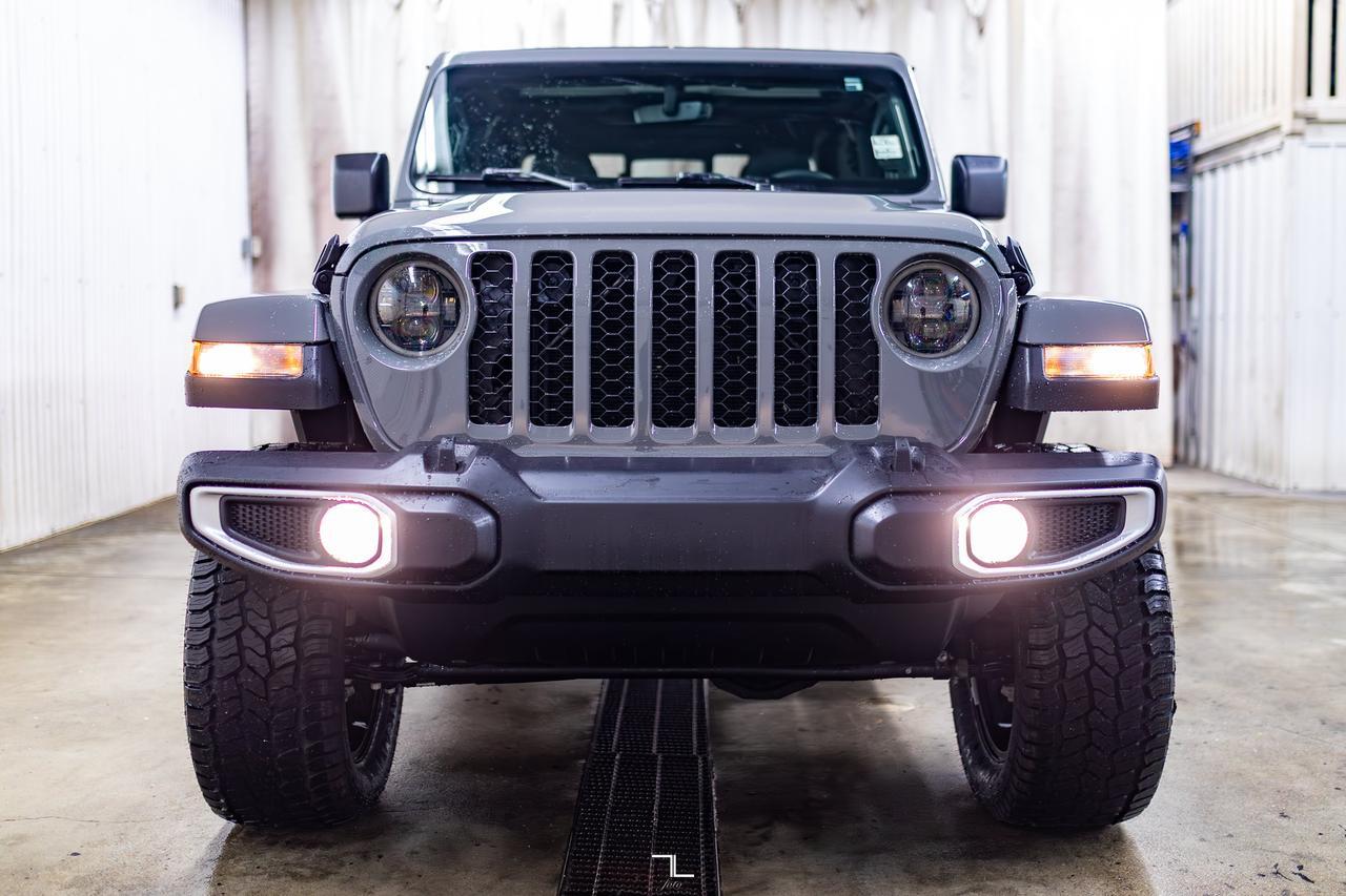 2023 Jeep Gladiator 4x4 Sport S Leather Nav BCam Red Deer AB