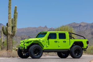 2023_Jeep_Gladiator_6.4 Hemi V8 SoFlo Custom Built 4k Original Miles_ Scottsdale AZ