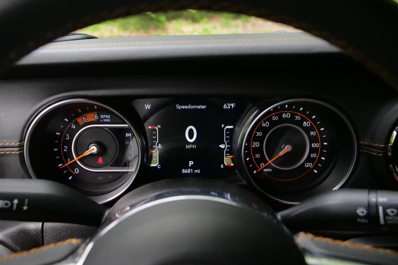2023 Jeep Gladiator High Altitude 4X4 / Turbo Diesel / Nappa Leather! High Point NC