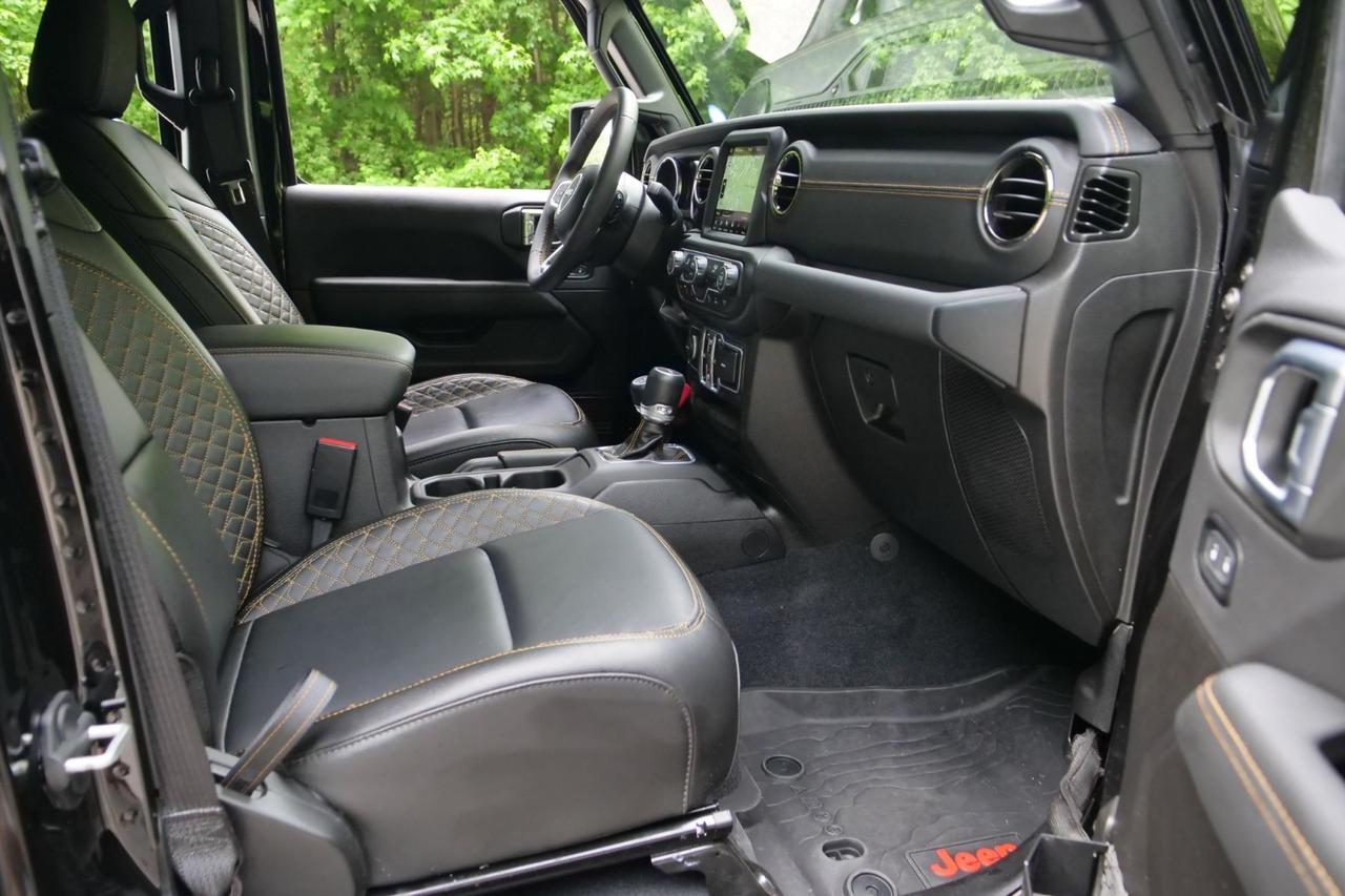 2023 Jeep Gladiator High Altitude 4X4 / Turbo Diesel / Nappa Leather! High Point NC