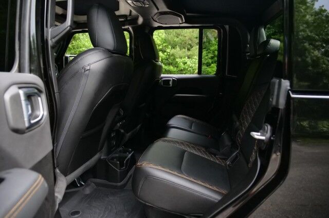 2023 Jeep Gladiator High Altitude 4X4 / Turbo Diesel / Nappa Leather! High Point NC