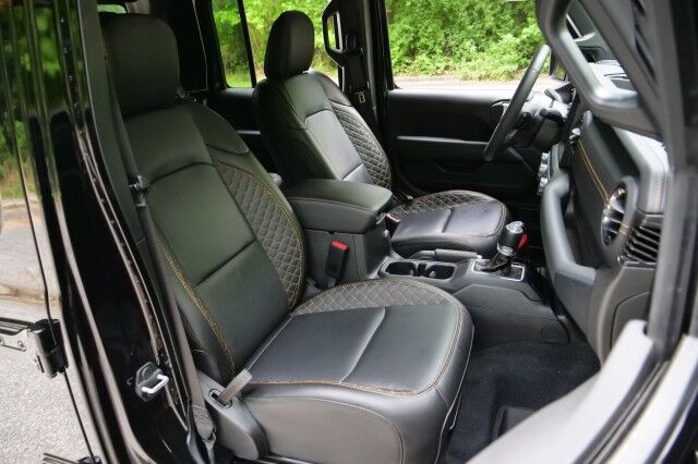 2023 Jeep Gladiator High Altitude 4X4 / Turbo Diesel / Nappa Leather! High Point NC