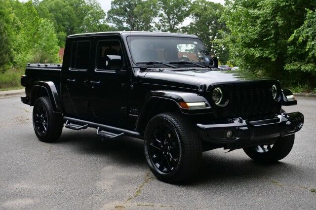 2023 Jeep Gladiator High Altitude 4X4 / Turbo Diesel / Nappa Leather! High Point NC
