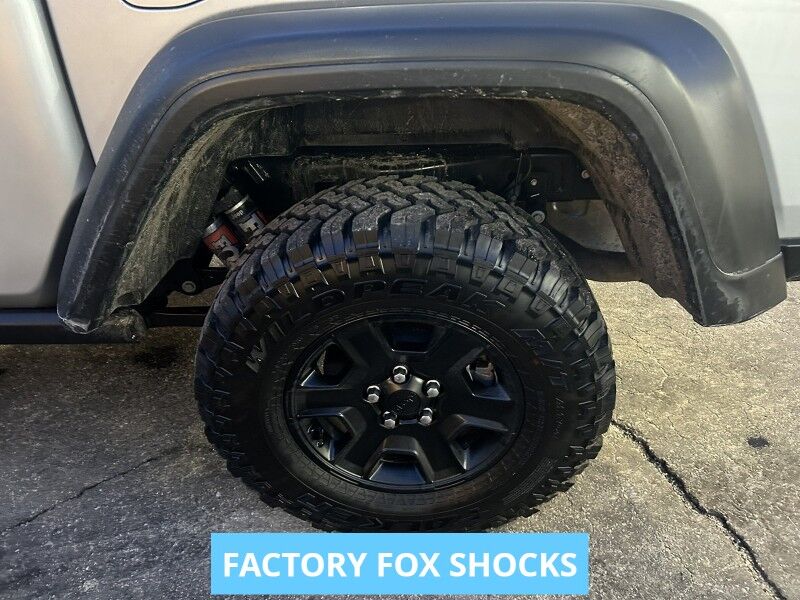 2023 Jeep Gladiator Mojave - 1-OWNER - ONLY 7K MILES Whitinsville MA