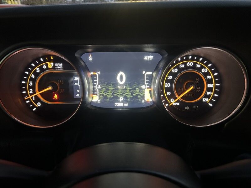 2023 Jeep Gladiator Mojave - 1-OWNER - ONLY 7K MILES Whitinsville MA