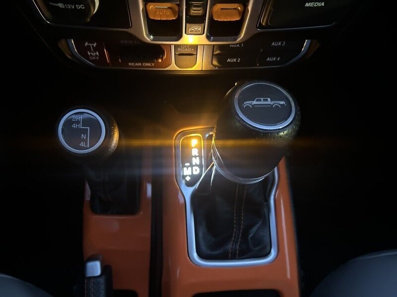 2023 Jeep Gladiator Mojave - 1-OWNER - ONLY 7K MILES Webster MA