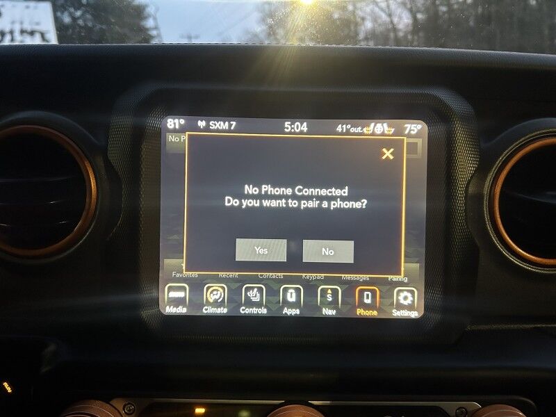 2023 Jeep Gladiator Mojave - 1-OWNER - ONLY 7K MILES Webster MA