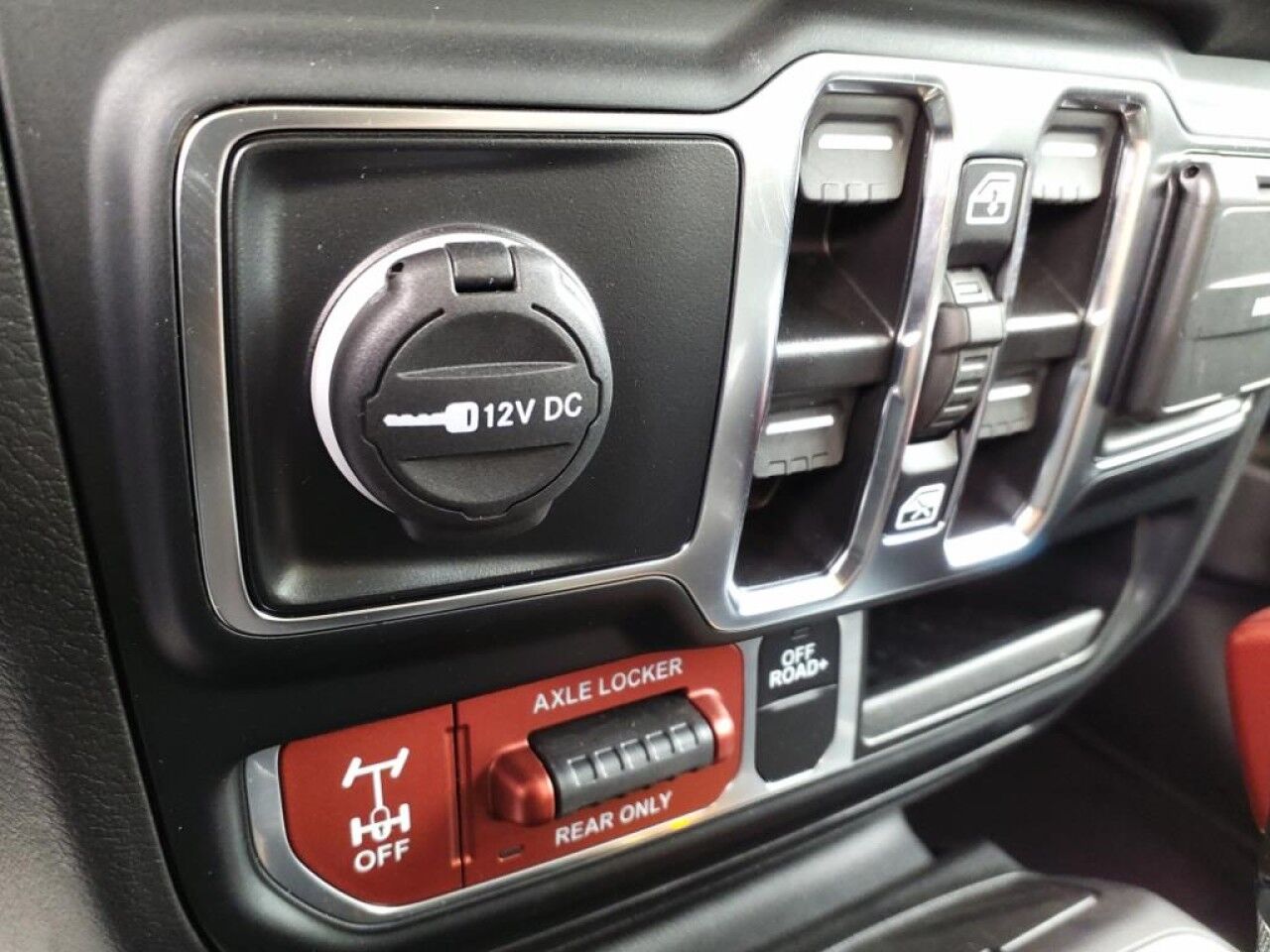 2023 Jeep Gladiator Mojave Uvalde TX