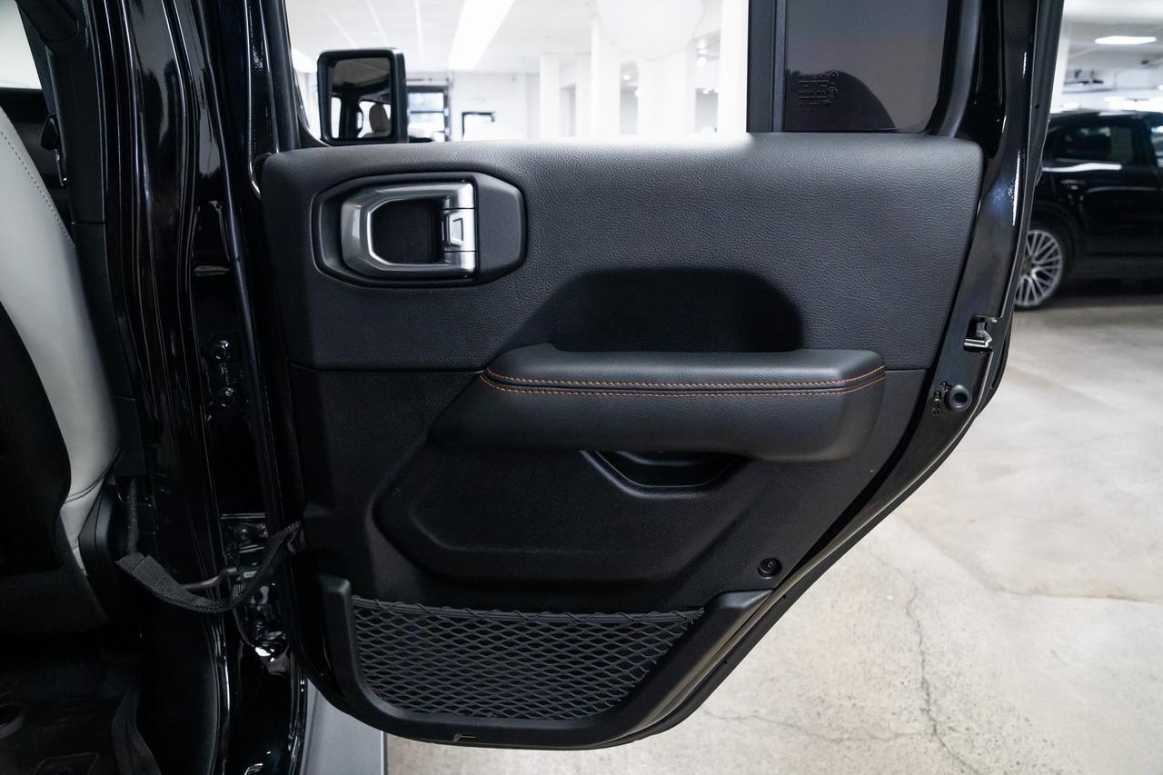 2023 Jeep Gladiator Mojave 24D Mojave Cold Weather Group Heated Seats Portland OR