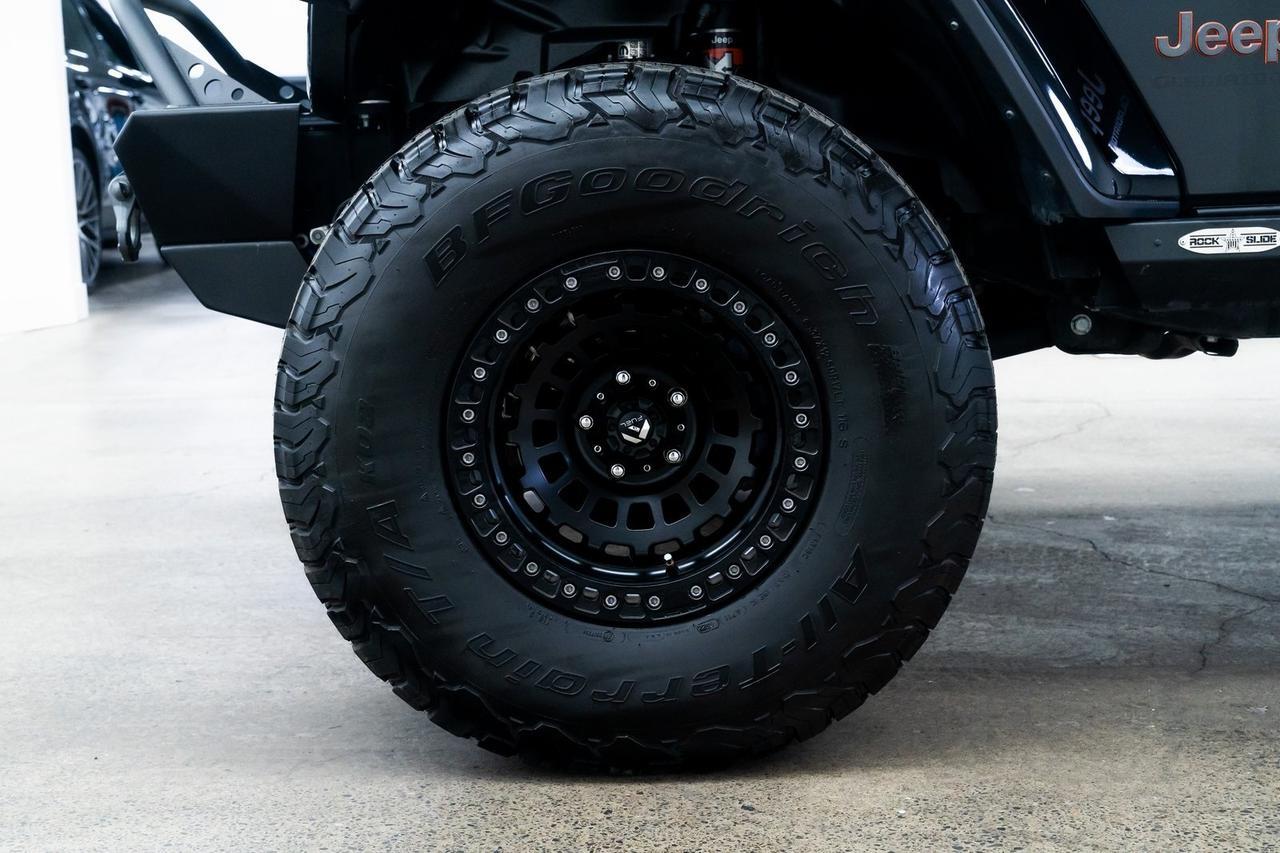 2023 Jeep Gladiator Mojave 24D Mojave Cold Weather Group Heated Seats Portland OR