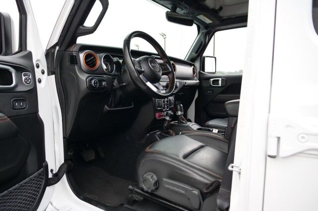 2023 Jeep Gladiator Mojave 4X4 / By Pass Shocks / Leather Seats / Wheels & Tires! High Point NC