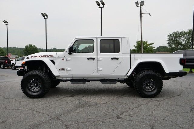 2023 Jeep Gladiator Mojave 4X4 / By Pass Shocks / Leather Seats / Wheels & Tires! High Point NC