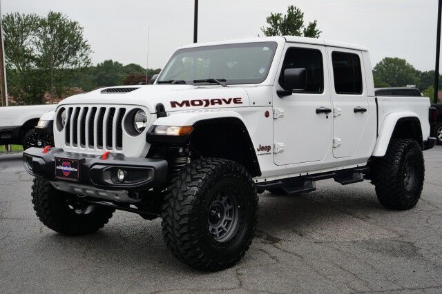2023 Jeep Gladiator Mojave 4X4 / By Pass Shocks / Leather Seats / Wheels & Tires! High Point NC