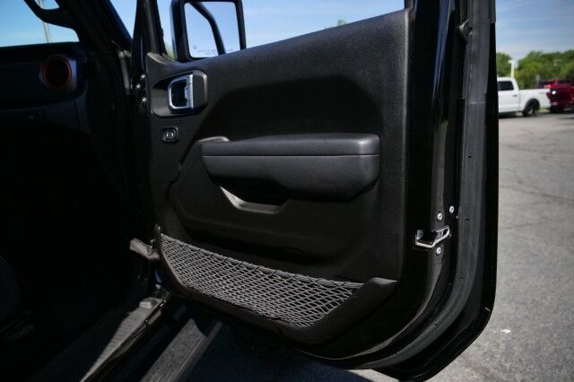 2023 Jeep Gladiator Mojave 4X4 / Cold Weather Group / UPGRADES! High Point NC