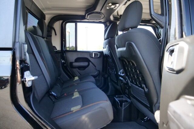 2023 Jeep Gladiator Mojave 4X4 / Cold Weather Group / UPGRADES! High Point NC