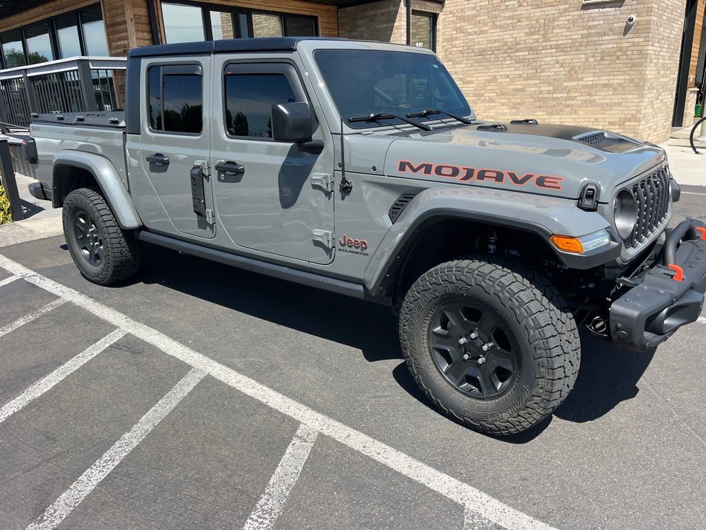 2023 Jeep Gladiator Mojave