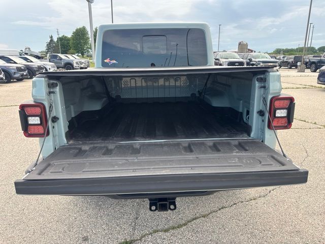2023 Jeep Gladiator Mojave Random Lake WI