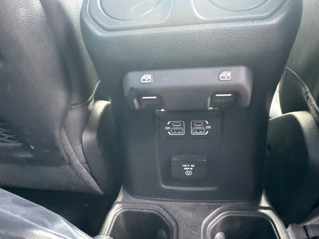 2023 Jeep Gladiator Mojave Random Lake WI